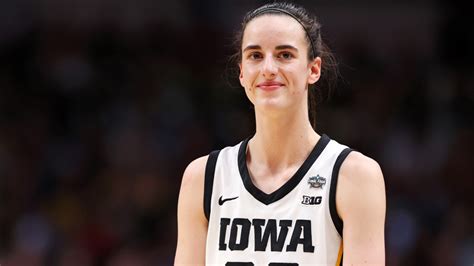 caitlin clark net worth|Caitlin Clark net worth: How much money could Iowa star make。